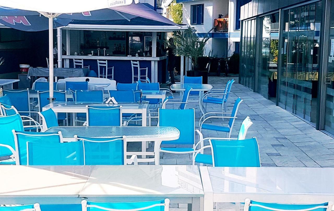 Blue Bay Sea View Apartment Pomorie Bagian luar foto
